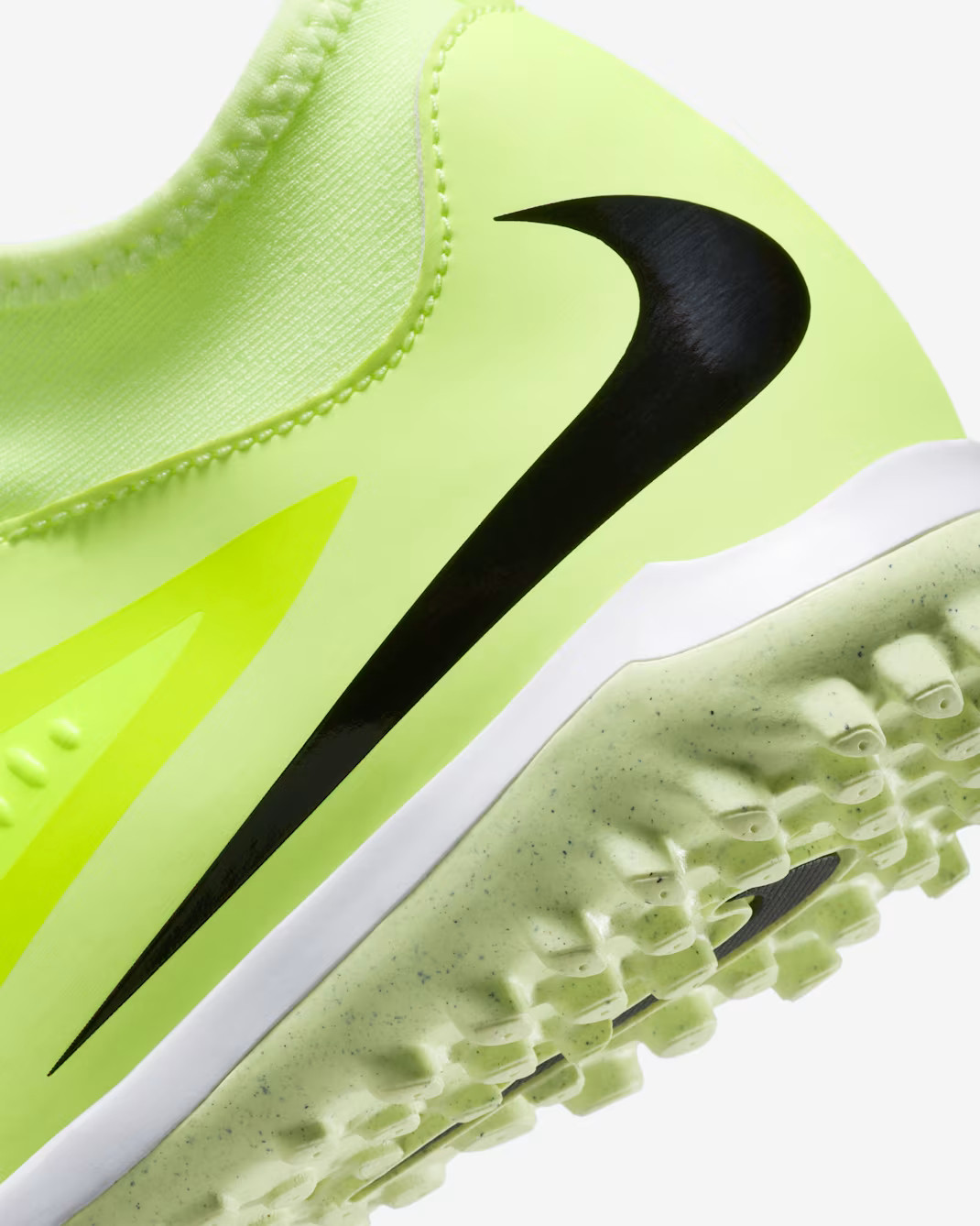 Сороконіжки Nike JR PHANTOM 6 HIGH CLUB TF HQ2049-800