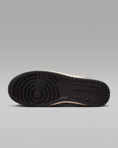 Кросівки Jordan AIR SKYLINE LOW LE IQ6425-001