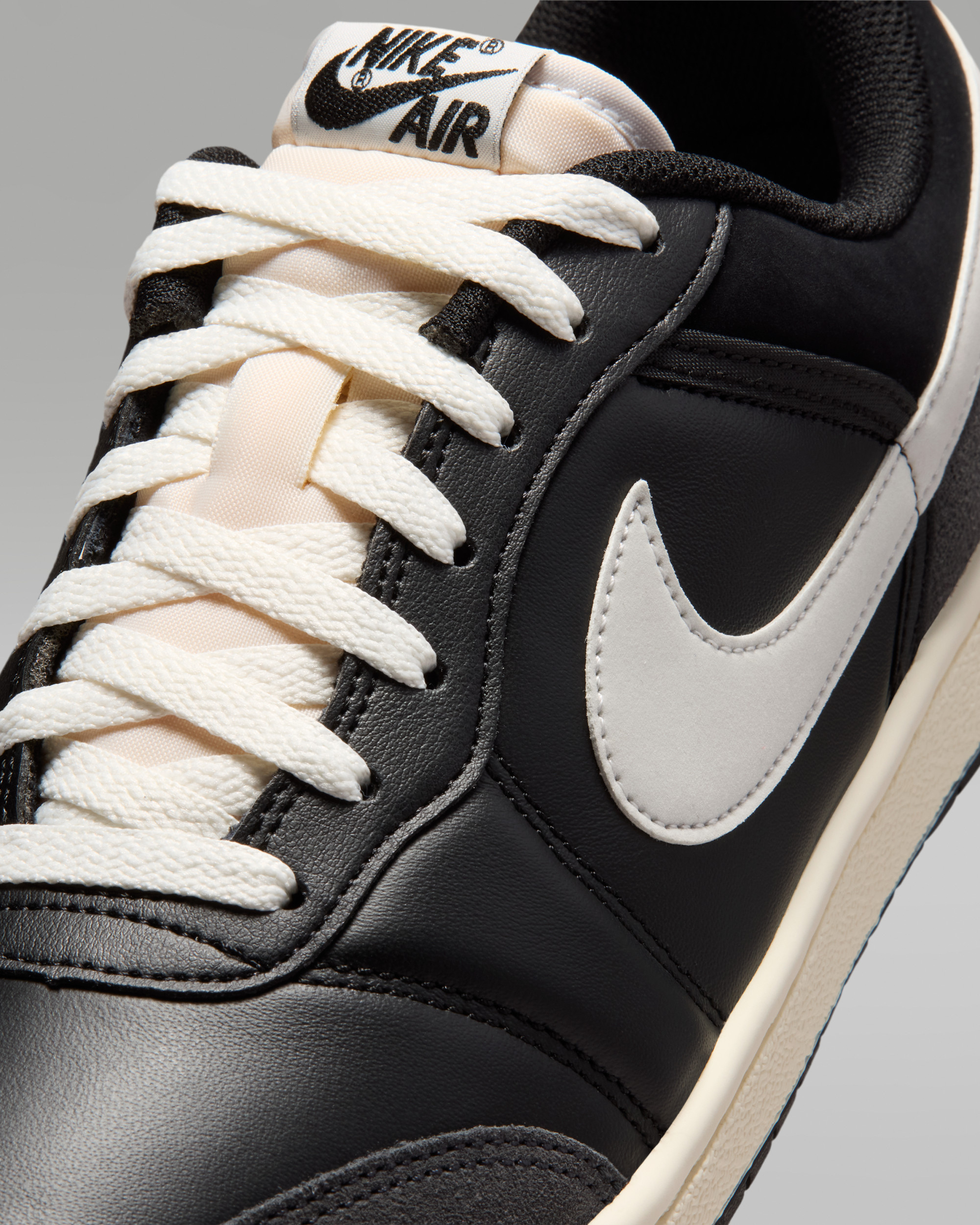 Кросівки Jordan AIR SKYLINE LOW LE IQ6425-001