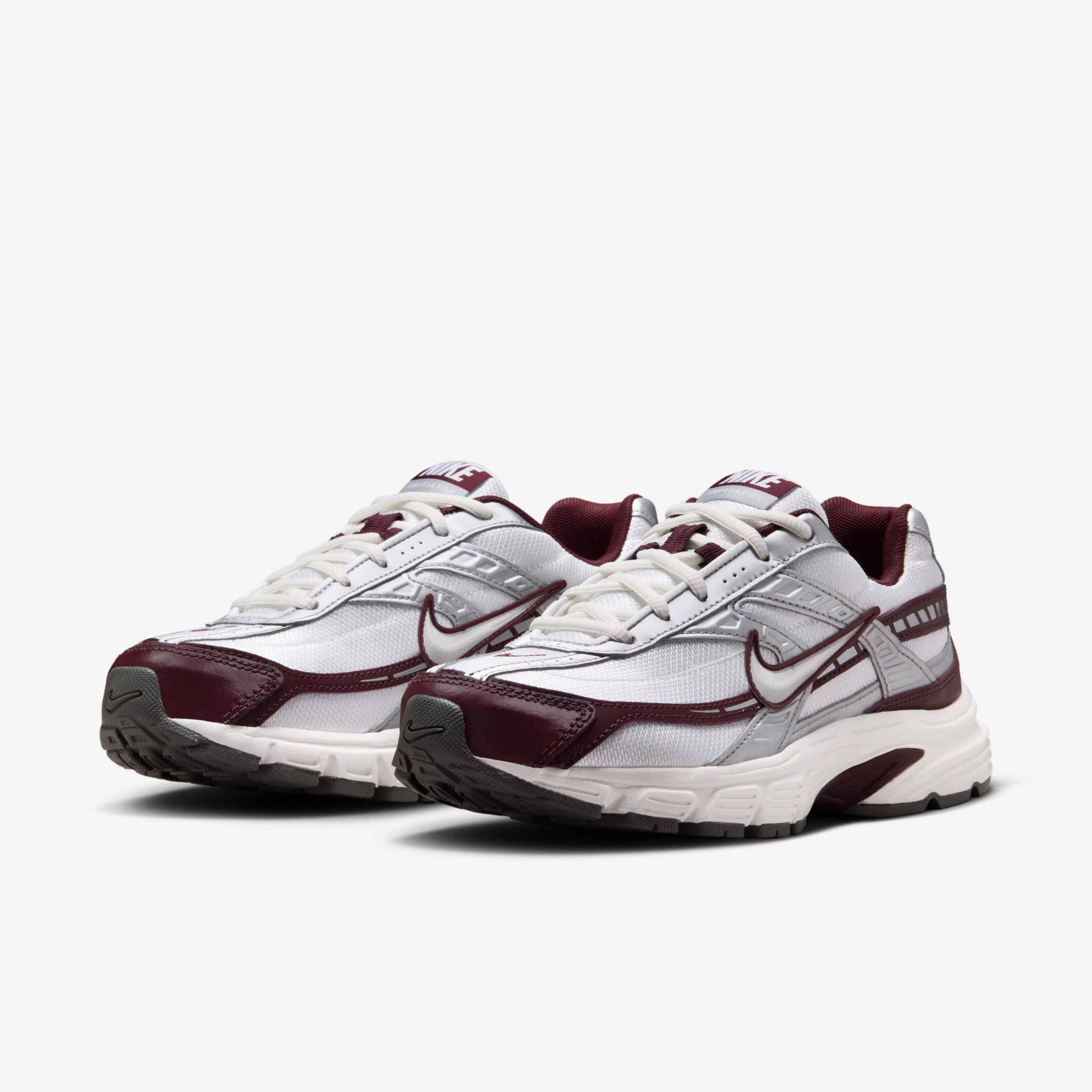 Кросівки жіночі Nike Initiator Metallic/Bordo IB4688-111