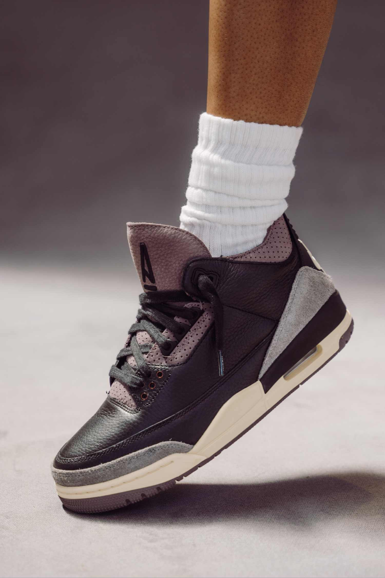 Кросівки W Air Jordan X A Ma Maniere 3 Retro Og Sp Sneaker Black/Brown FZ4811-001