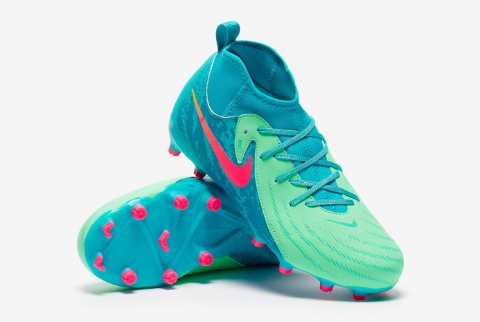 Бутси дитячі Nike Phantom Luna II Academy LV8 MG Junior FQ7389-300 FQ7389-300