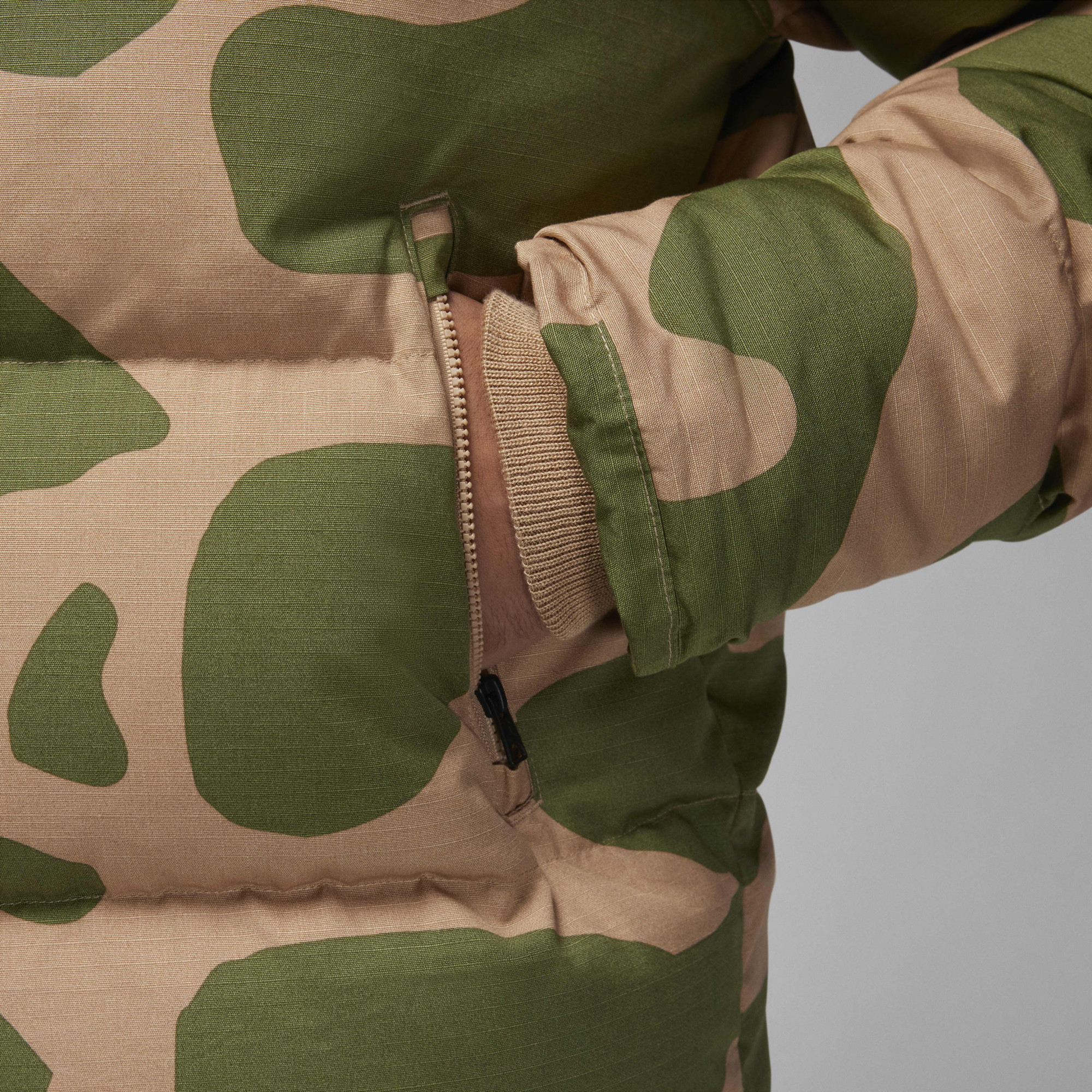 Пуховик унісекс Air Jordan Flight Heritage Green/Beige FB6988-200