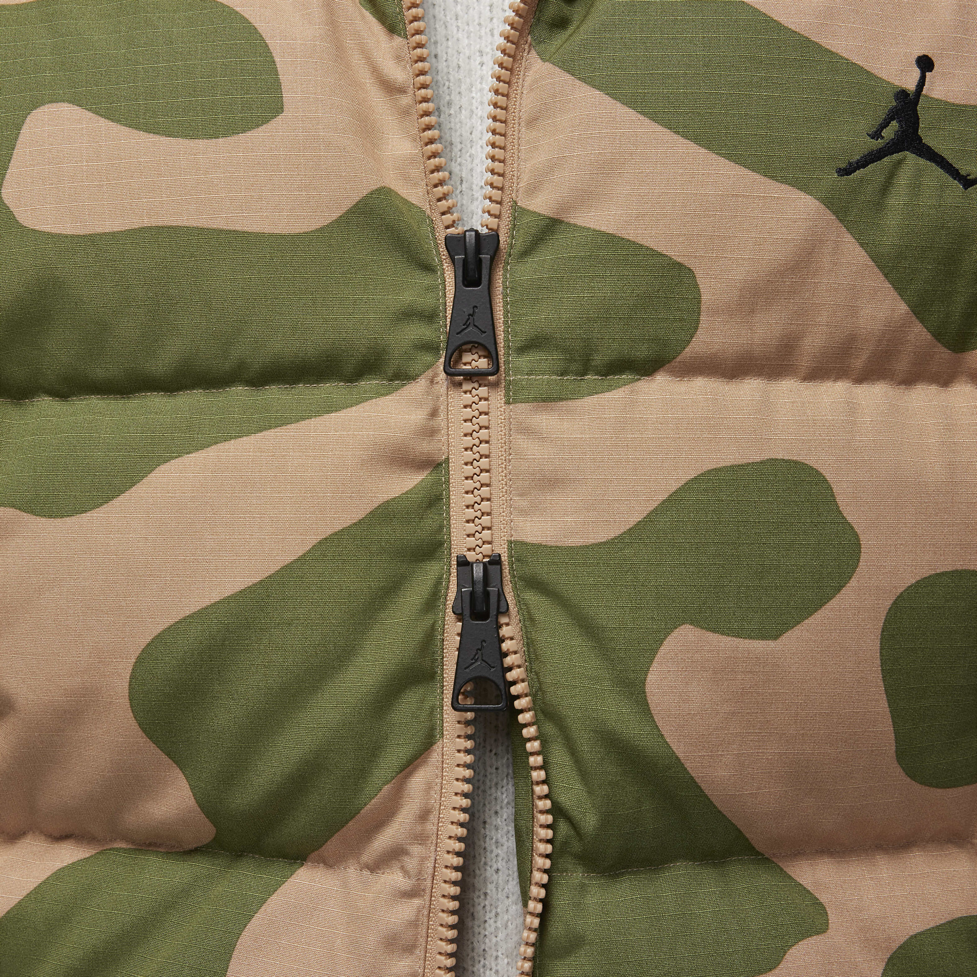 Пуховик унісекс Air Jordan Flight Heritage Green/Beige FB6988-200