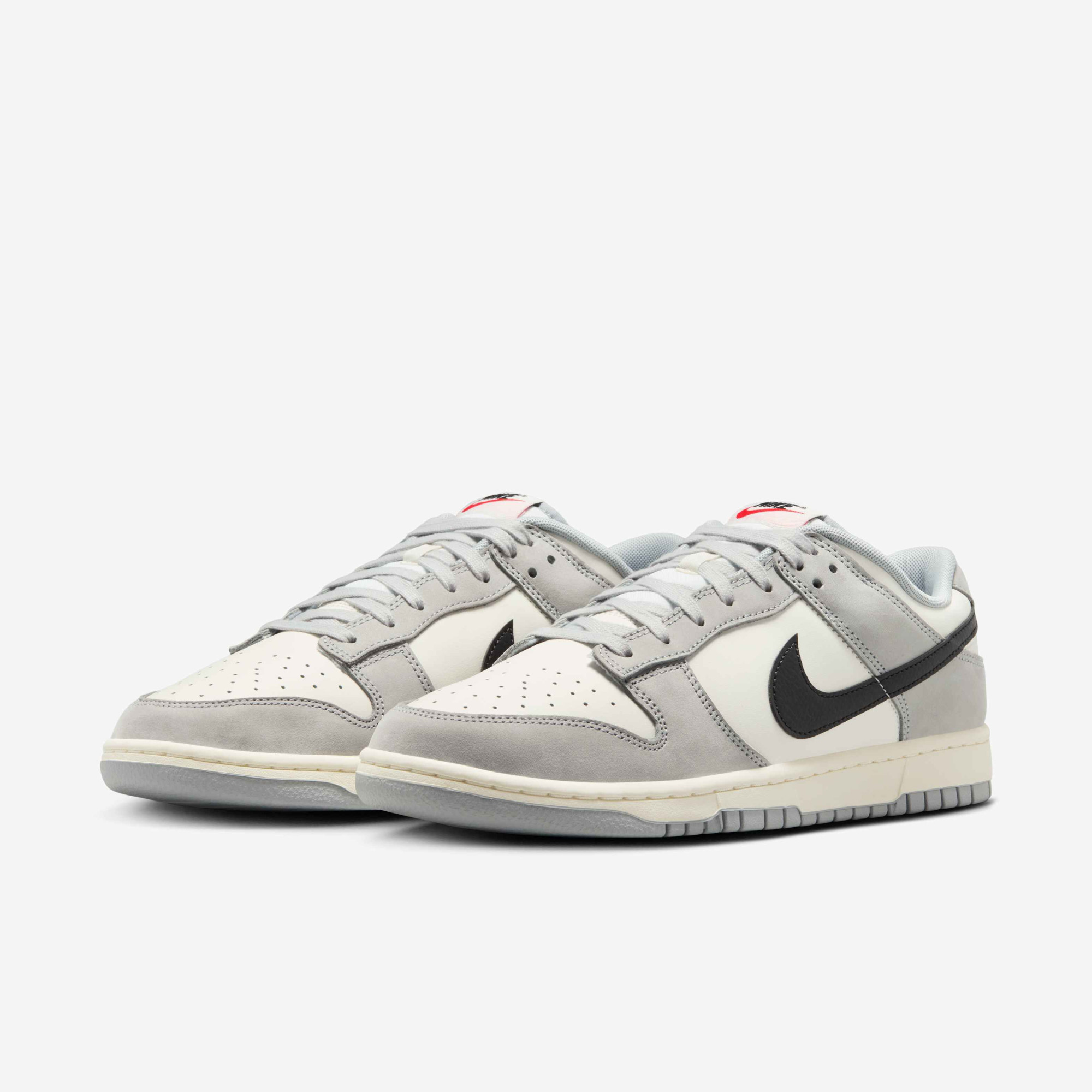 Кросівки чоловічі Nike Dunk Low Grey/White IB3079-101