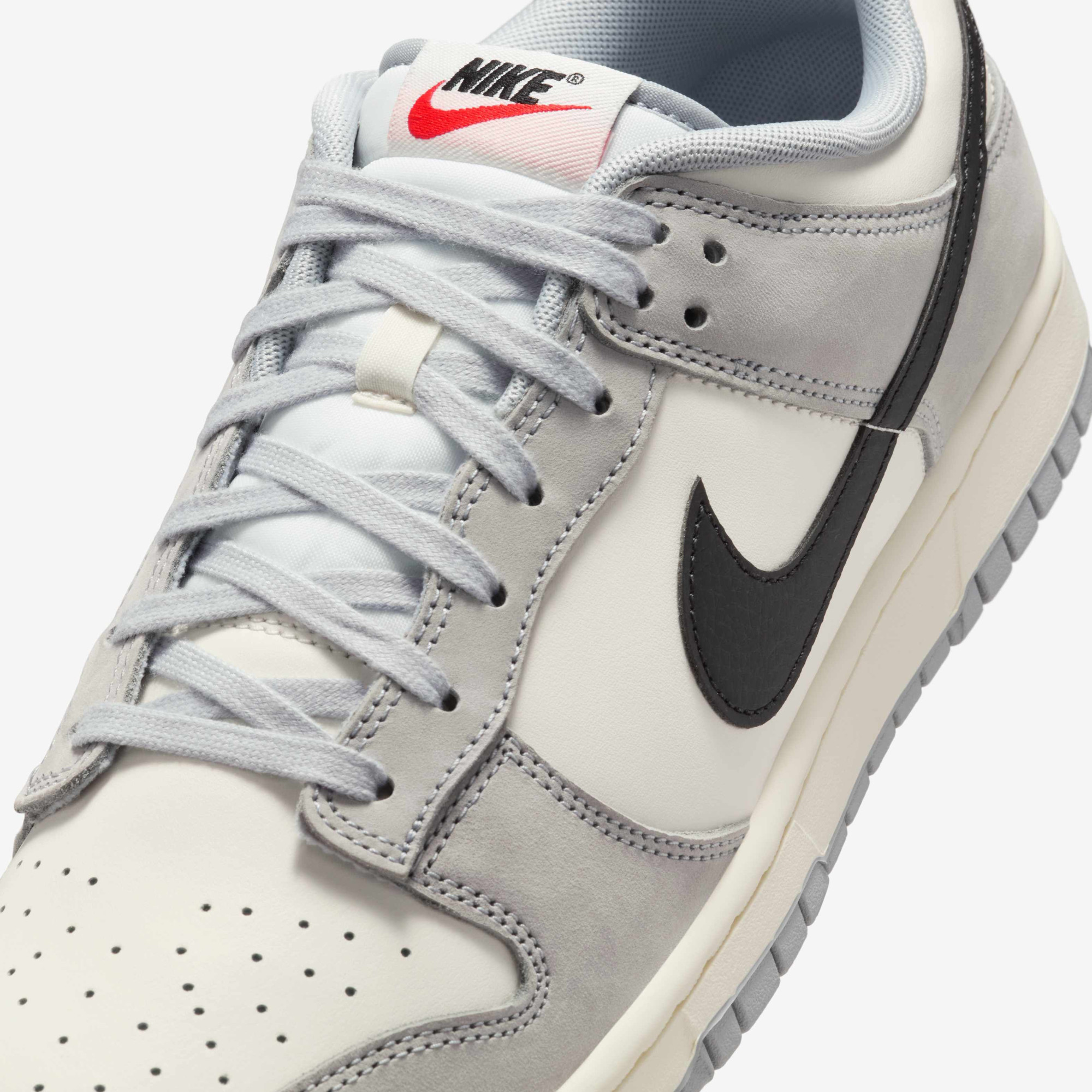 Кросівки чоловічі Nike Dunk Low Grey/White IB3079-101