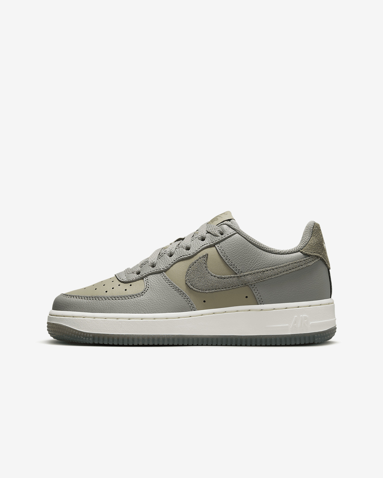 Кросівки Nike AIR FORCE 1 LV8 4 (GS) FQ6948-001