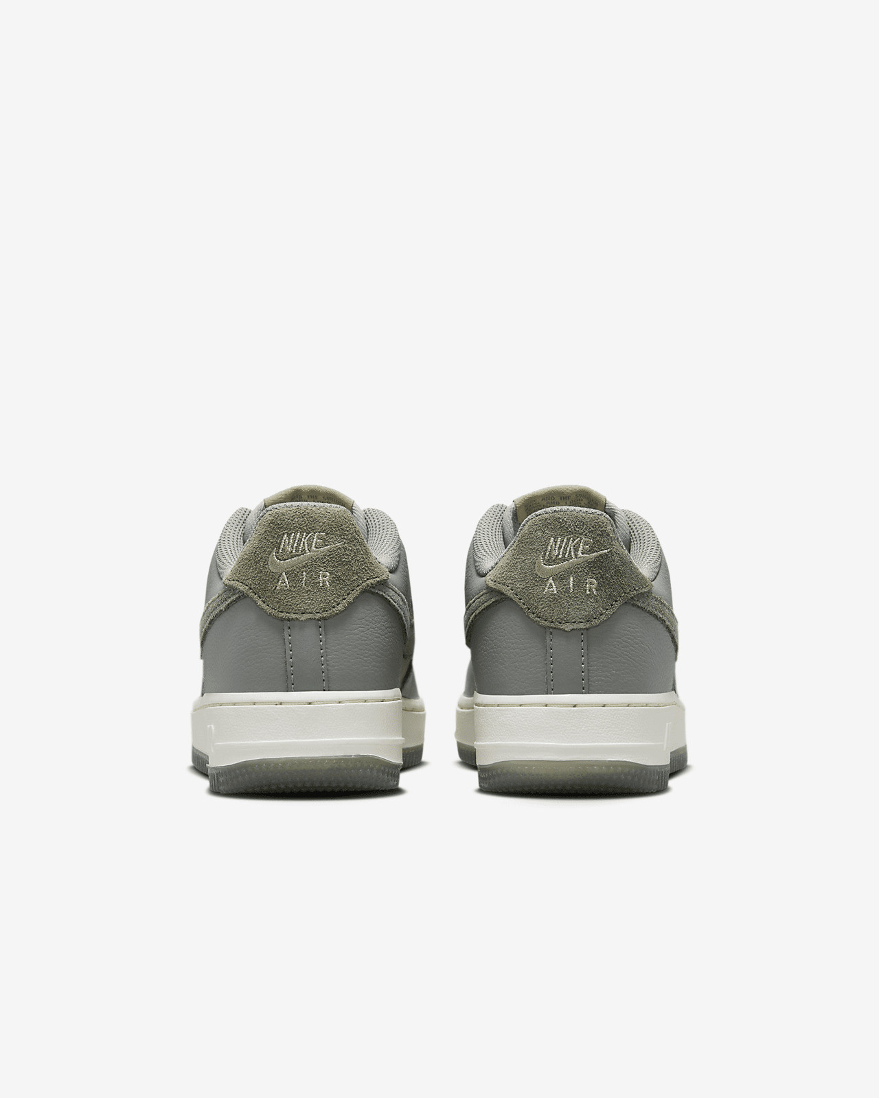Кросівки Nike AIR FORCE 1 LV8 4 (GS) FQ6948-001