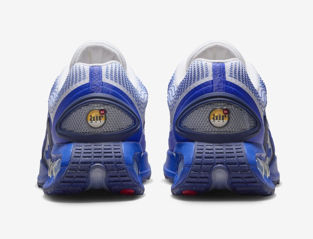 Кросівки унісекс Nike Air Max Dn White/Blue DV3337-102