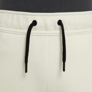 Шорти Nike Tech Fleece Shorts FD3289-020