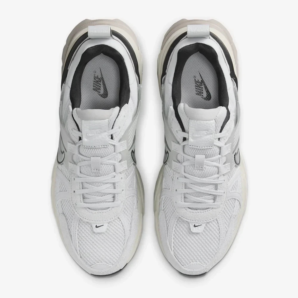 Кросівки NIKE W V2K RUN FN6703-100