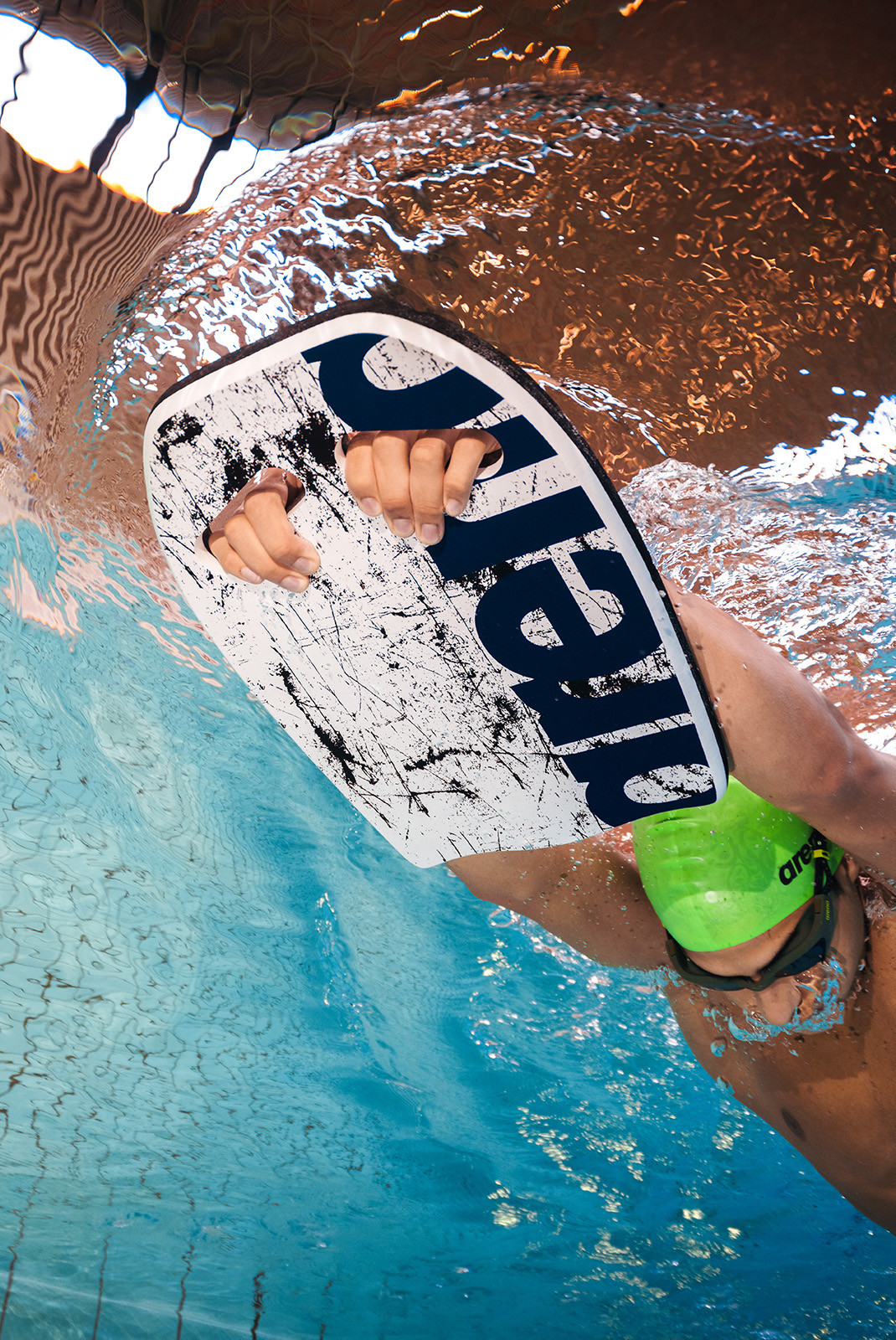 Дошка для плавання Arena Printed Kickboard 002024-108