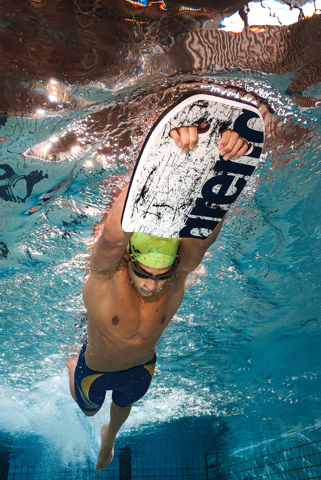 Дошка для плавання Arena Printed Kickboard 002024-108