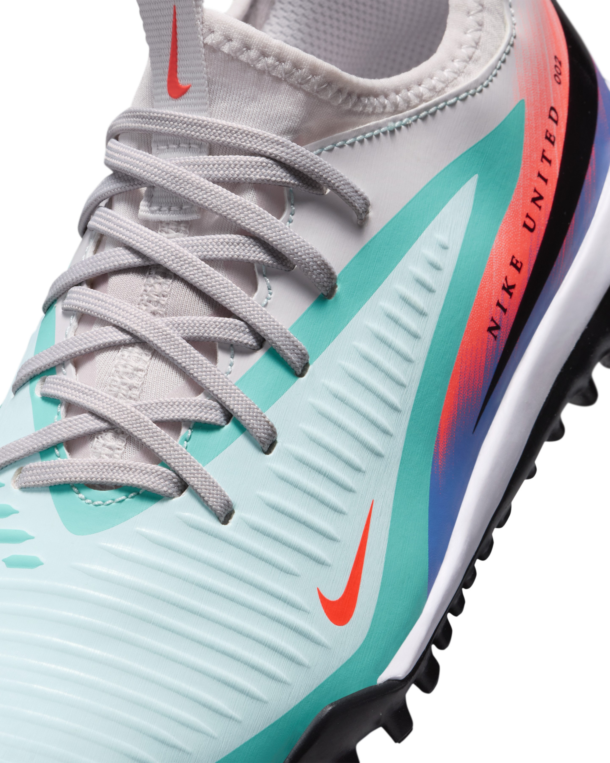 Сороконіжки Nike JR PHANTOM 6 LOW ACAD TF NU2 HV4290-300