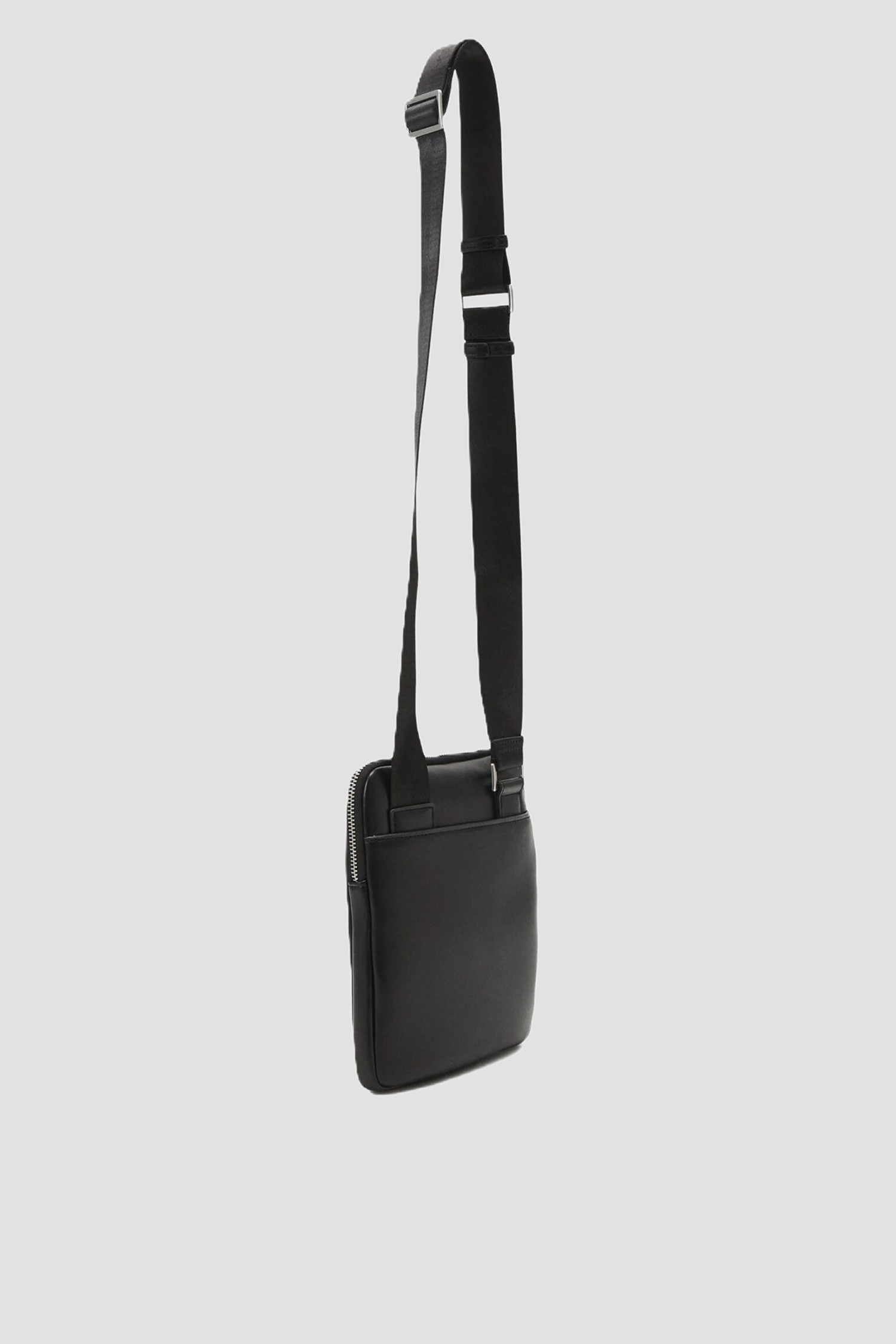 Сумка Guess HMMILI-P4423-BLA