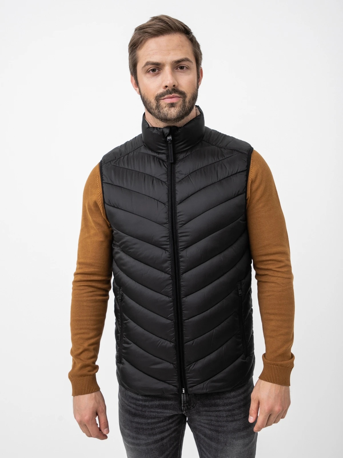 Жилетка lightweight vest 1031473-29999 Tom Tailor M Чорний 1031473-29999