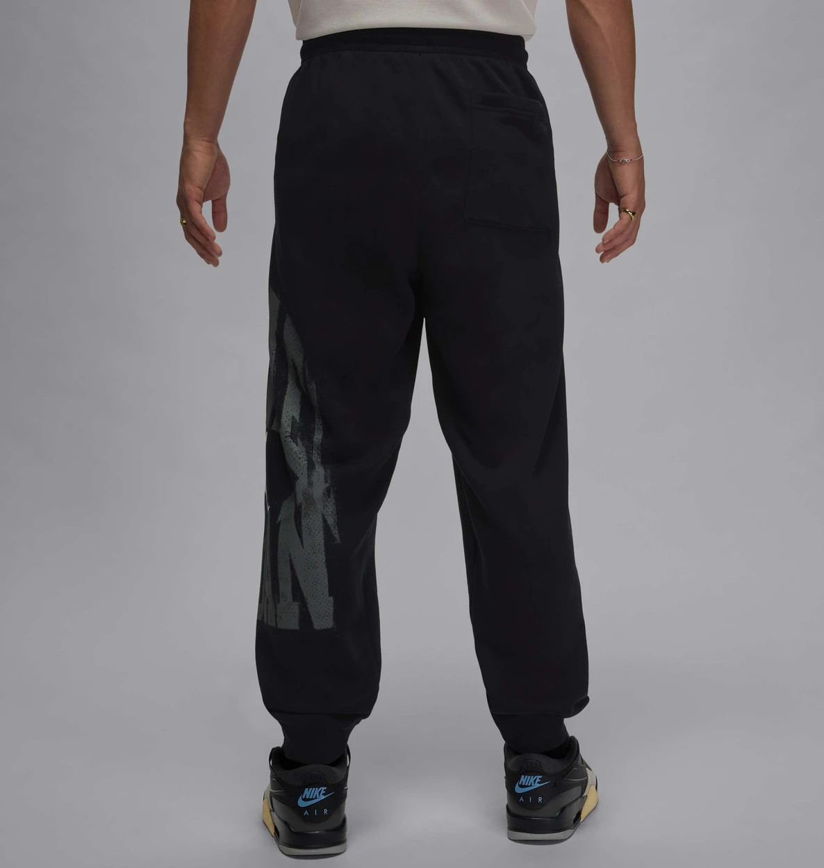 Штани чоловічі Air Jordan Brk Cllgte Black HV0091-010