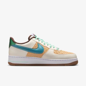 Кросівки Nike AIR FORCE 1 RETRO QS IB5722-100