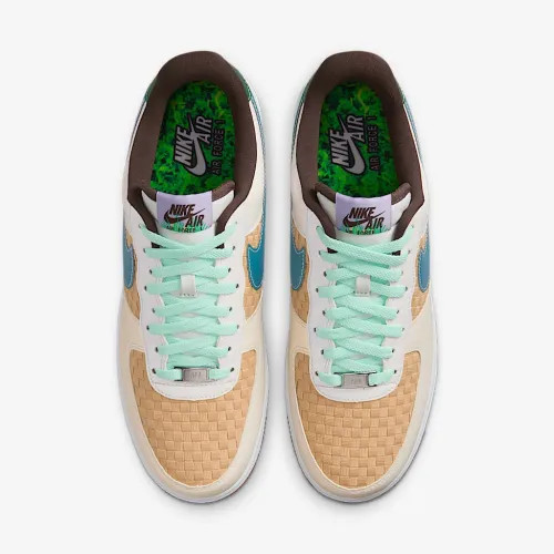 Кросівки Nike AIR FORCE 1 RETRO QS IB5722-100