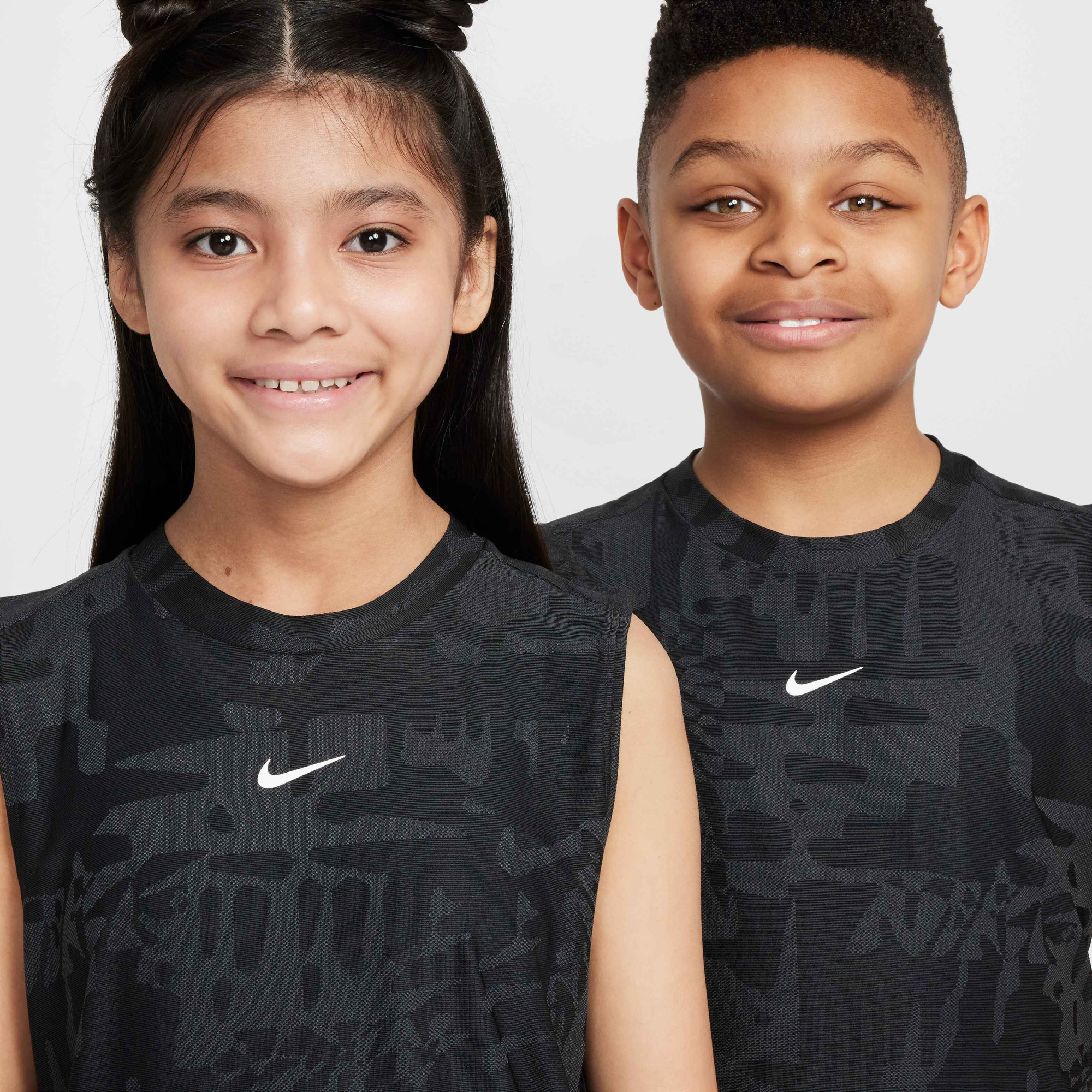 Футболка HJ3794-010 Nike HJ3794-010