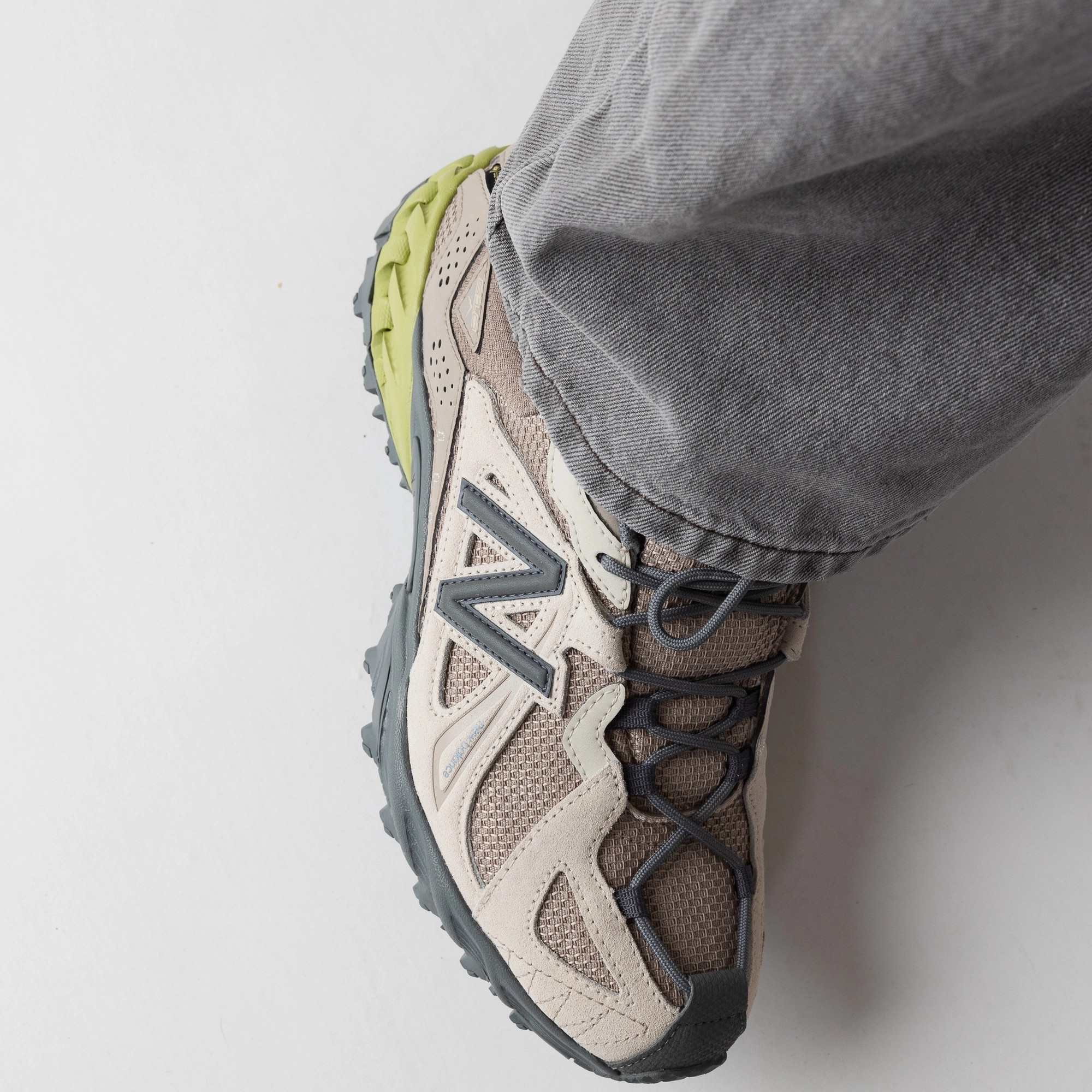 Кросівки New balance 610 Gore tex beige brown ML610XM