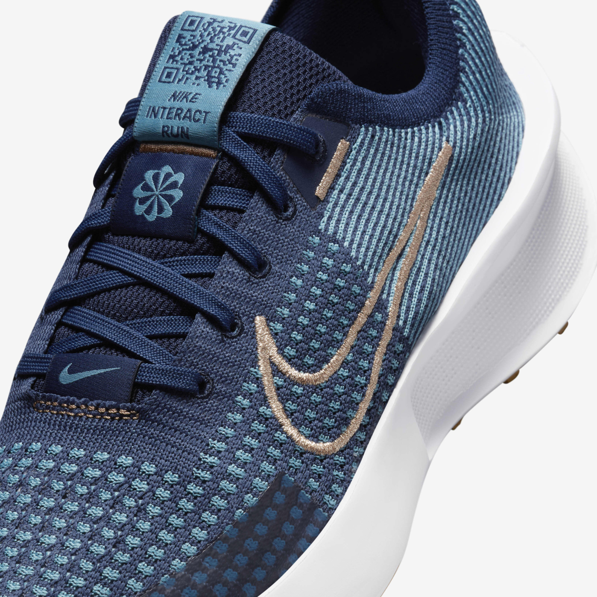 Кросівки Nike W INTERACT RUN FD2292-402