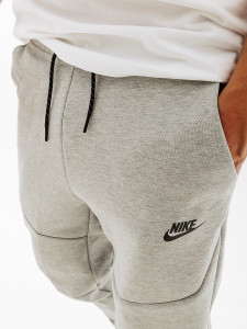 Штани Nike Sportswear Tech Fleece CU4495-063 CU4495-063