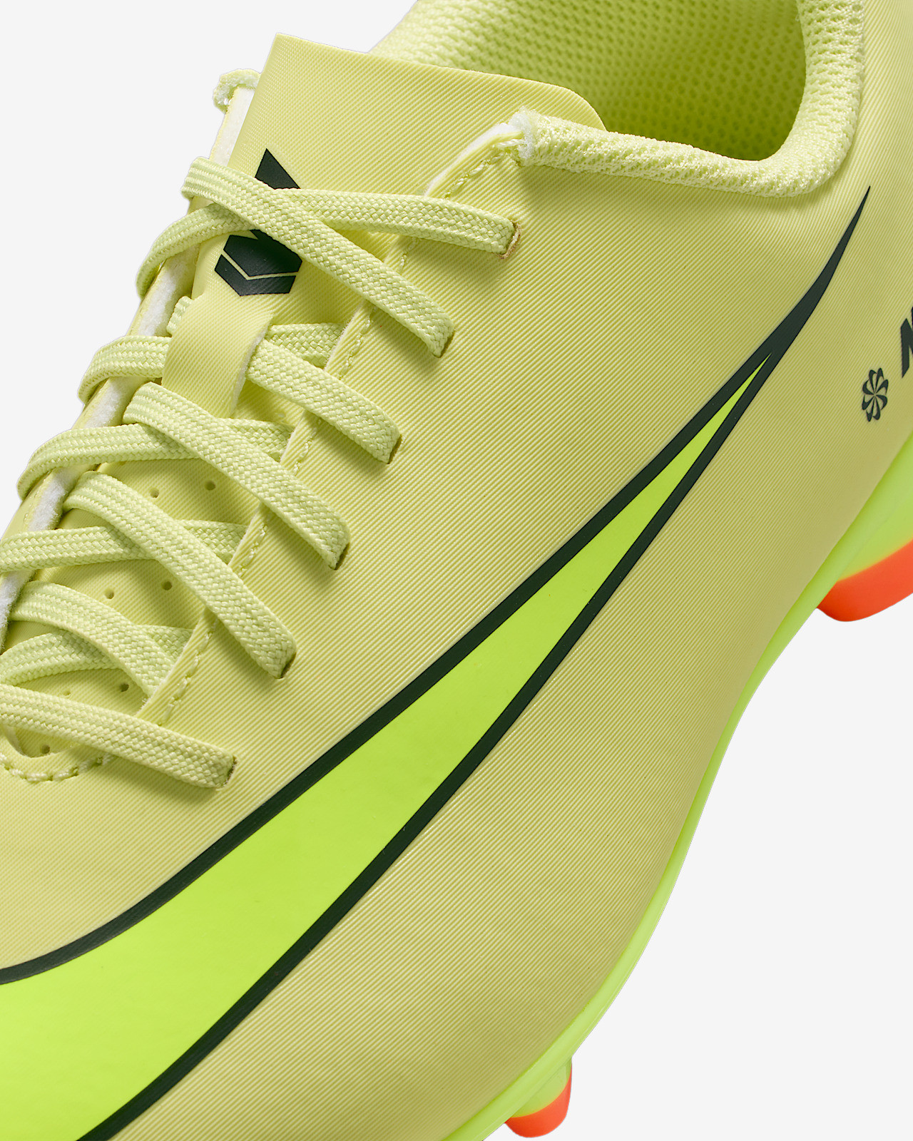 Бутси Nike JR VAPOR 16 CLUB FG/MG FQ8286-300