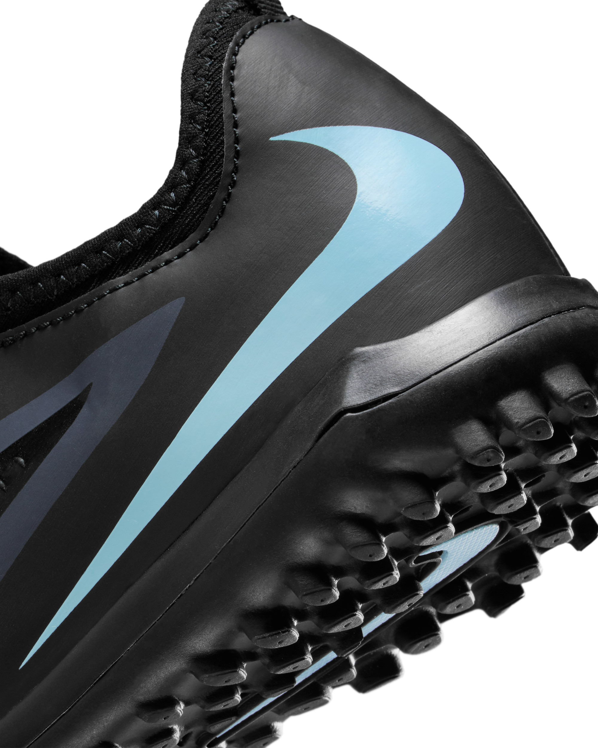 Сороконіжки Nike JR PHANTOM 6 LOW ACAD TF HQ2038-003