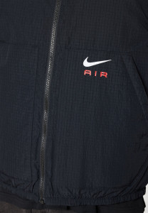 Жилетка Nike Air Insulated Woven Vest (FZ4697-010) FZ4697-010
