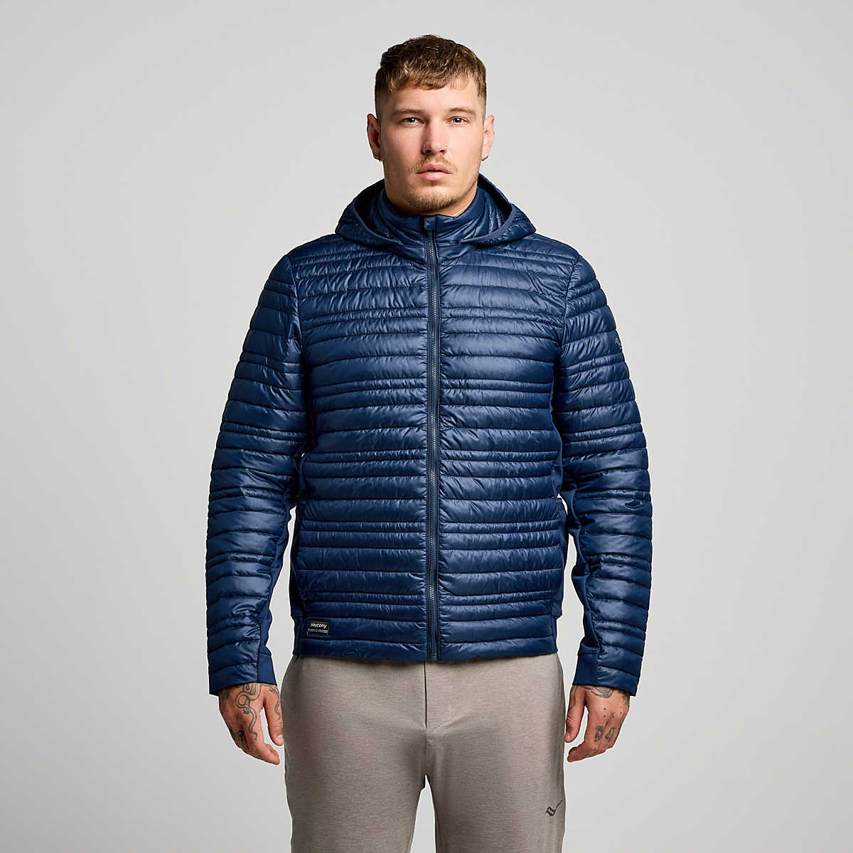 Куртка спорт. Saucony HURRICANE INSULATED JACKET SAM800350-NV