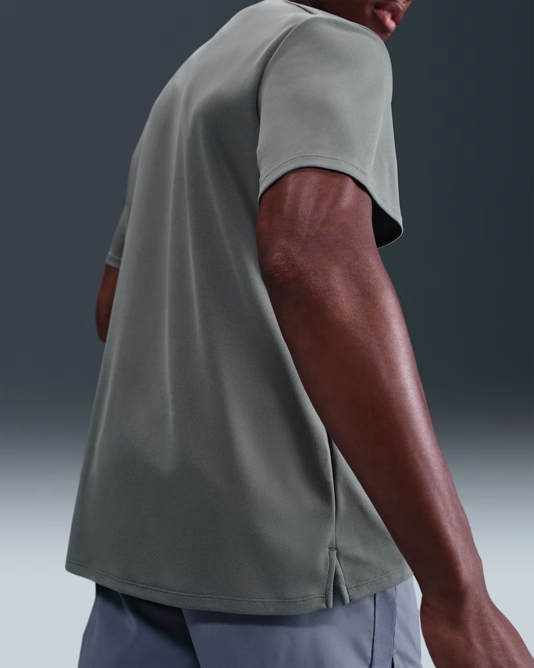 Футболка чоловіча Nike Energy Miler Ss Grey HV2135-084