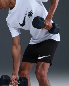 Шорти чоловічі Nike Totality 7In Gfx Black HV0387-010