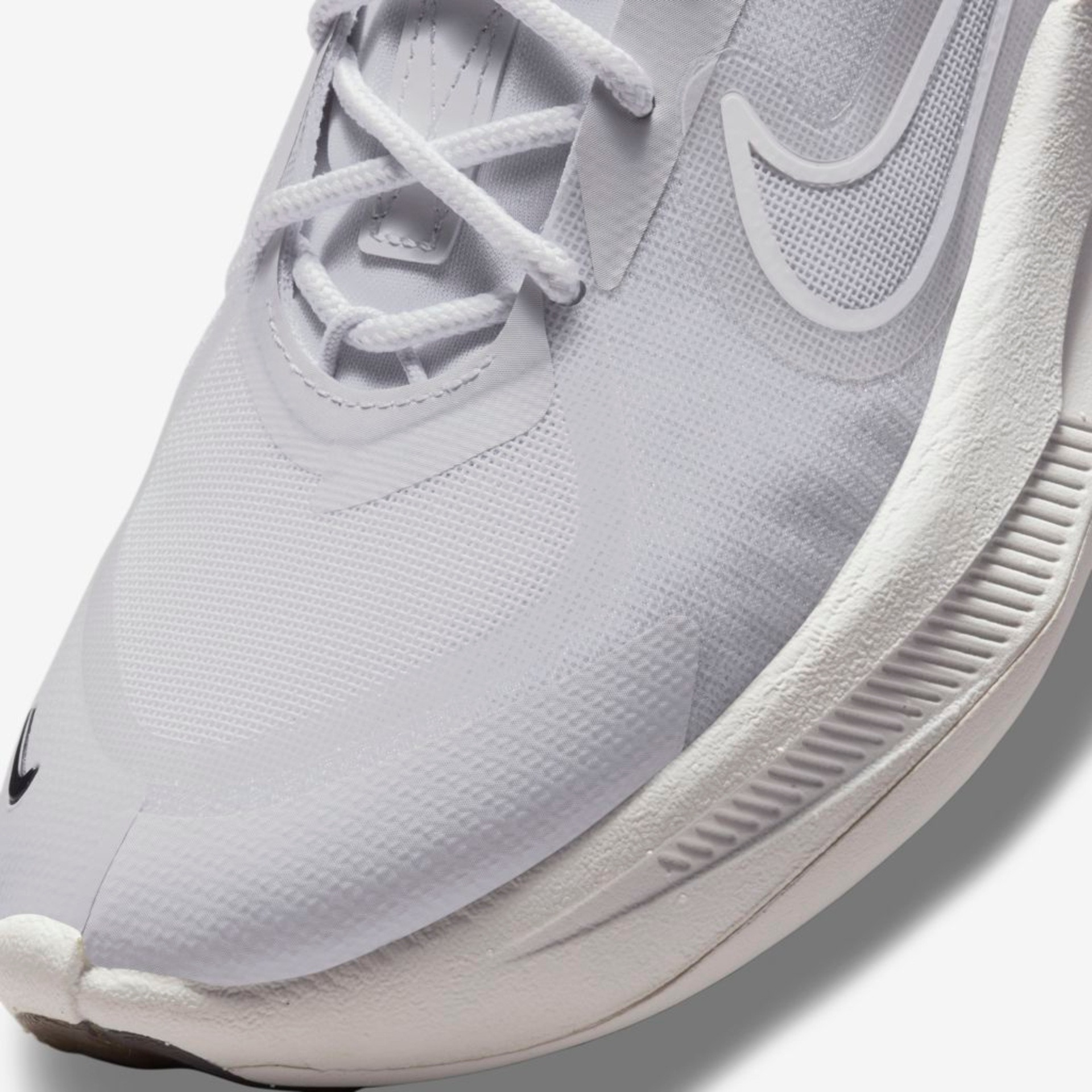 Кросівки W Nike Fontanka DB3932-500
