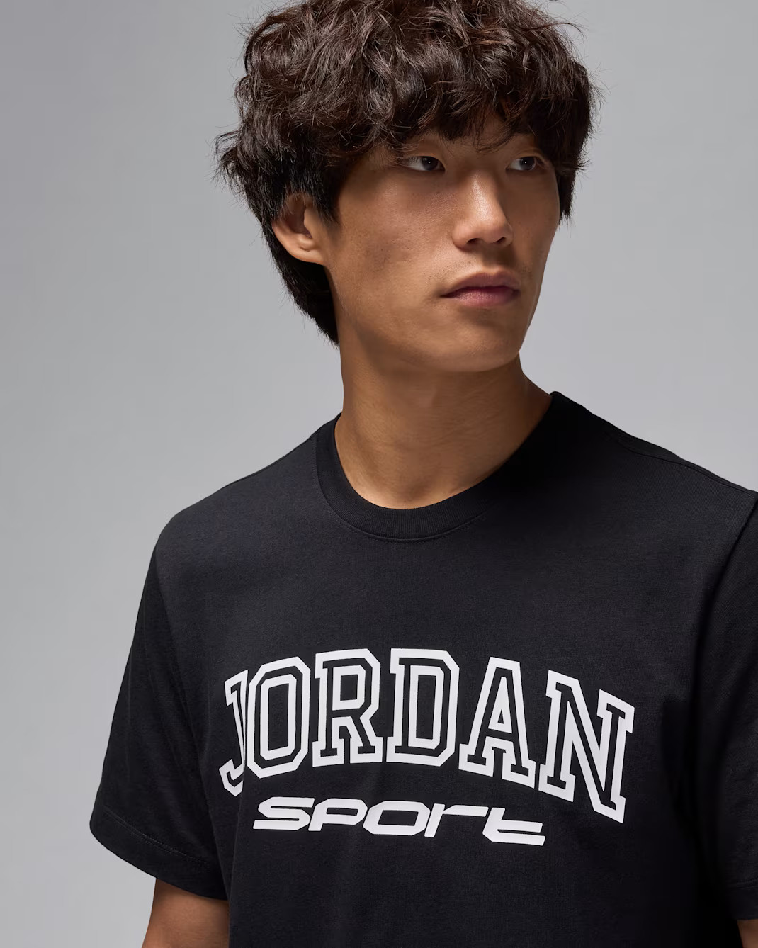 Футболка чоловіча Air Jordan Spirit Arch Crew Tee Black/White FZ1985-010