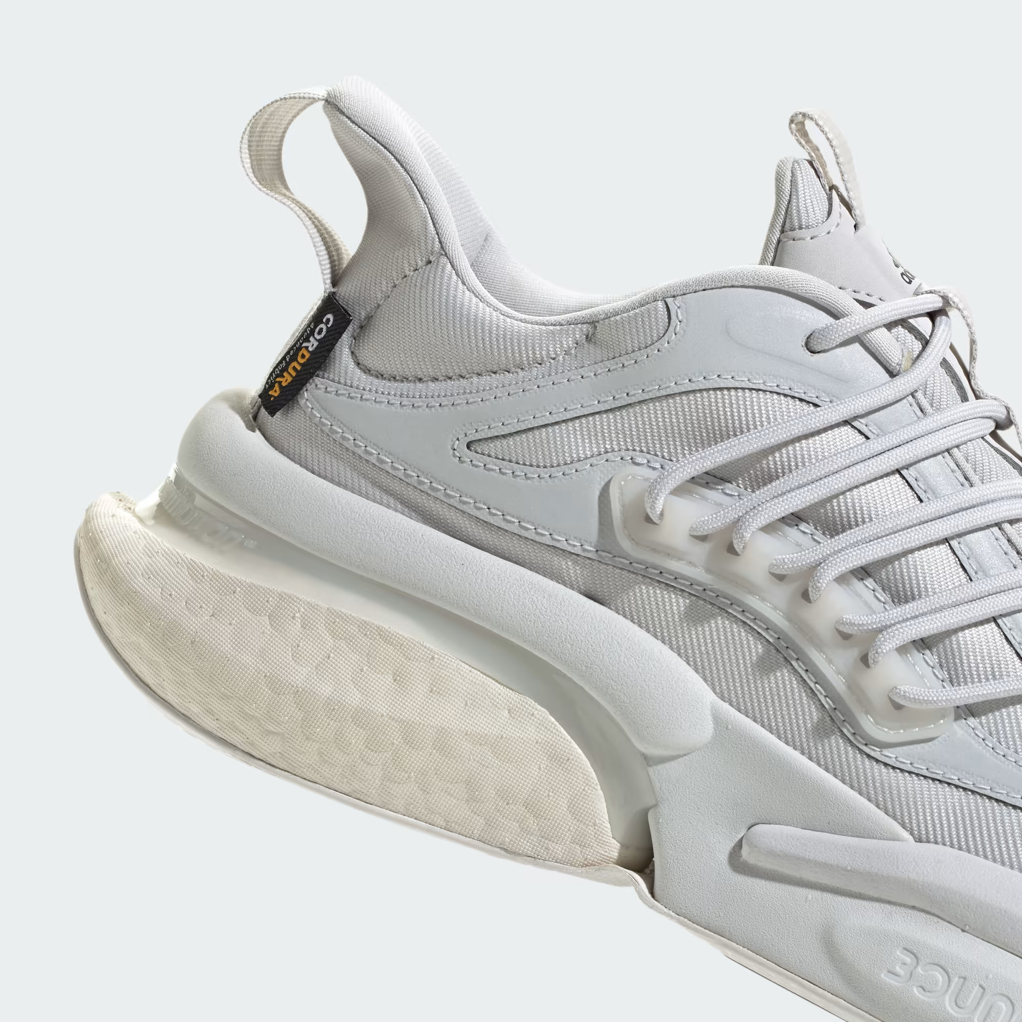 Кросівки чоловічі Adidas Alphaboost V1 White IE9704