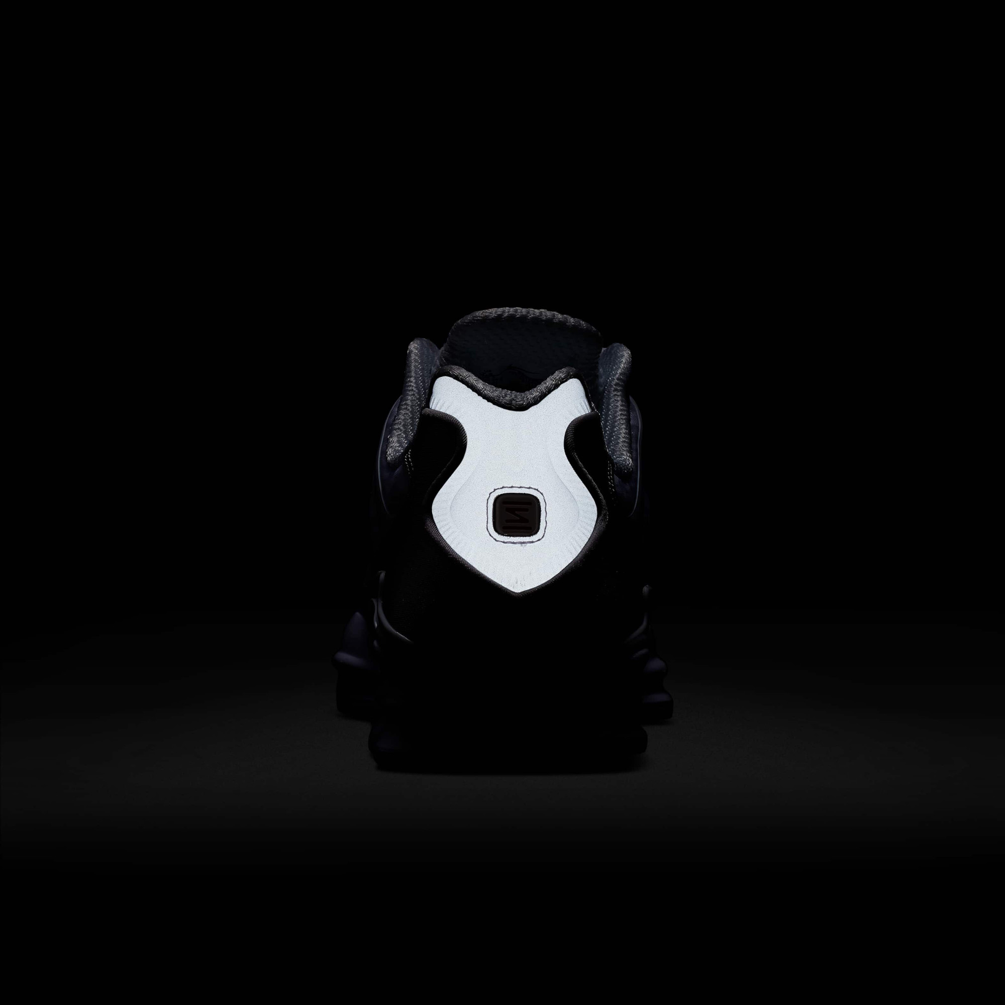 Кросівки Nike W SHOX TL AR3566-100