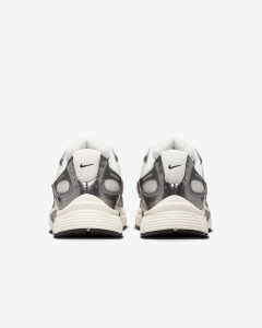 Кросівки Nike V5 RNR HJ5228-009