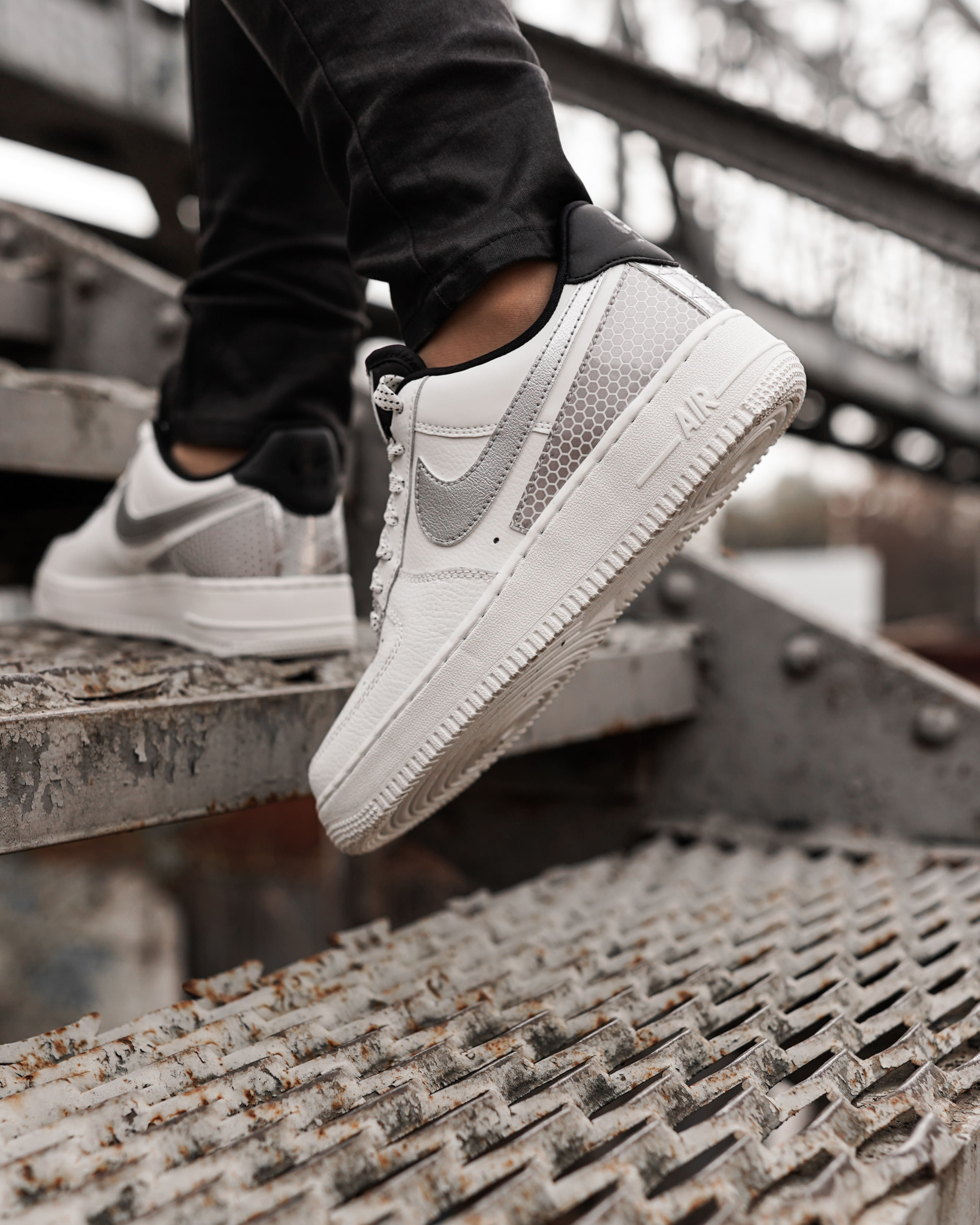 Кросівки Nike Air Force 1 '07 SE CT1992-100