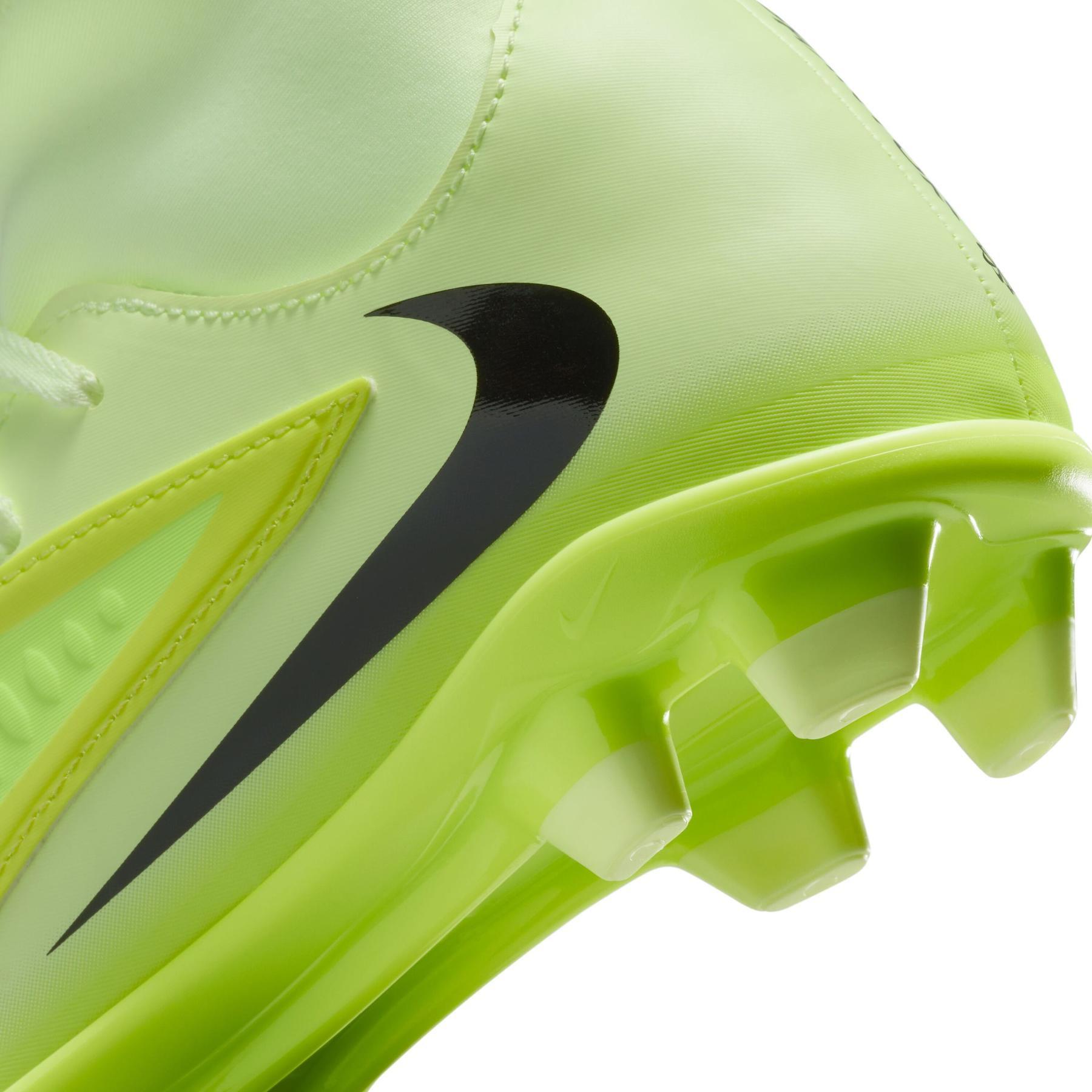 Бутси Nike JR PHANTOM 6 HIGH CLUB FG/MG HQ2022-800