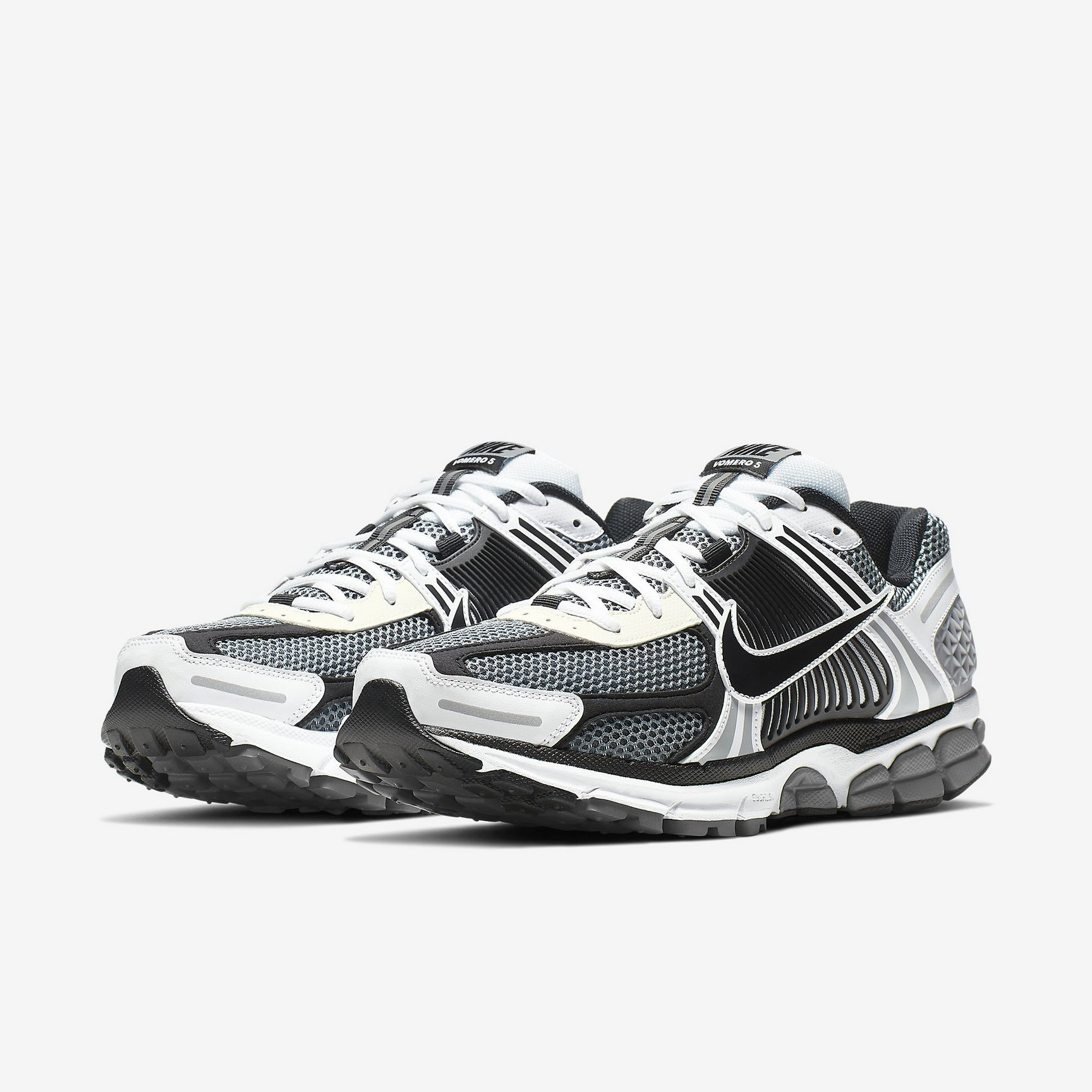 Кросівки Nike Zoom Vomero 5 SE CI1694-001