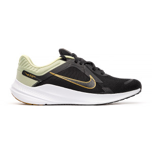 Кросівки бігові Nike QUEST 5 DD0204-301