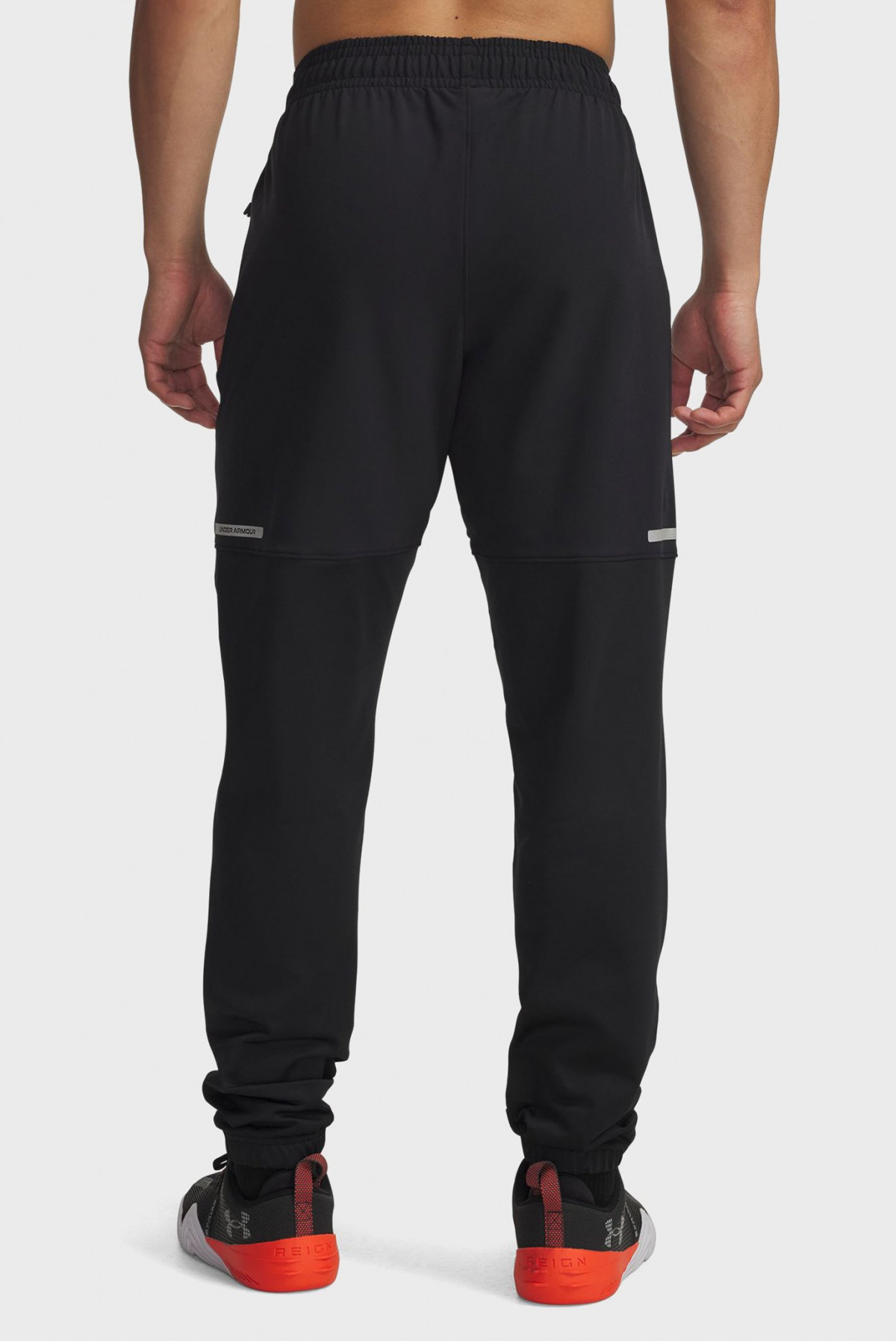 Штани спортивні Utility Woven Winterized Pnt 6006113-001 Under Armour S Чорний 6006113-001