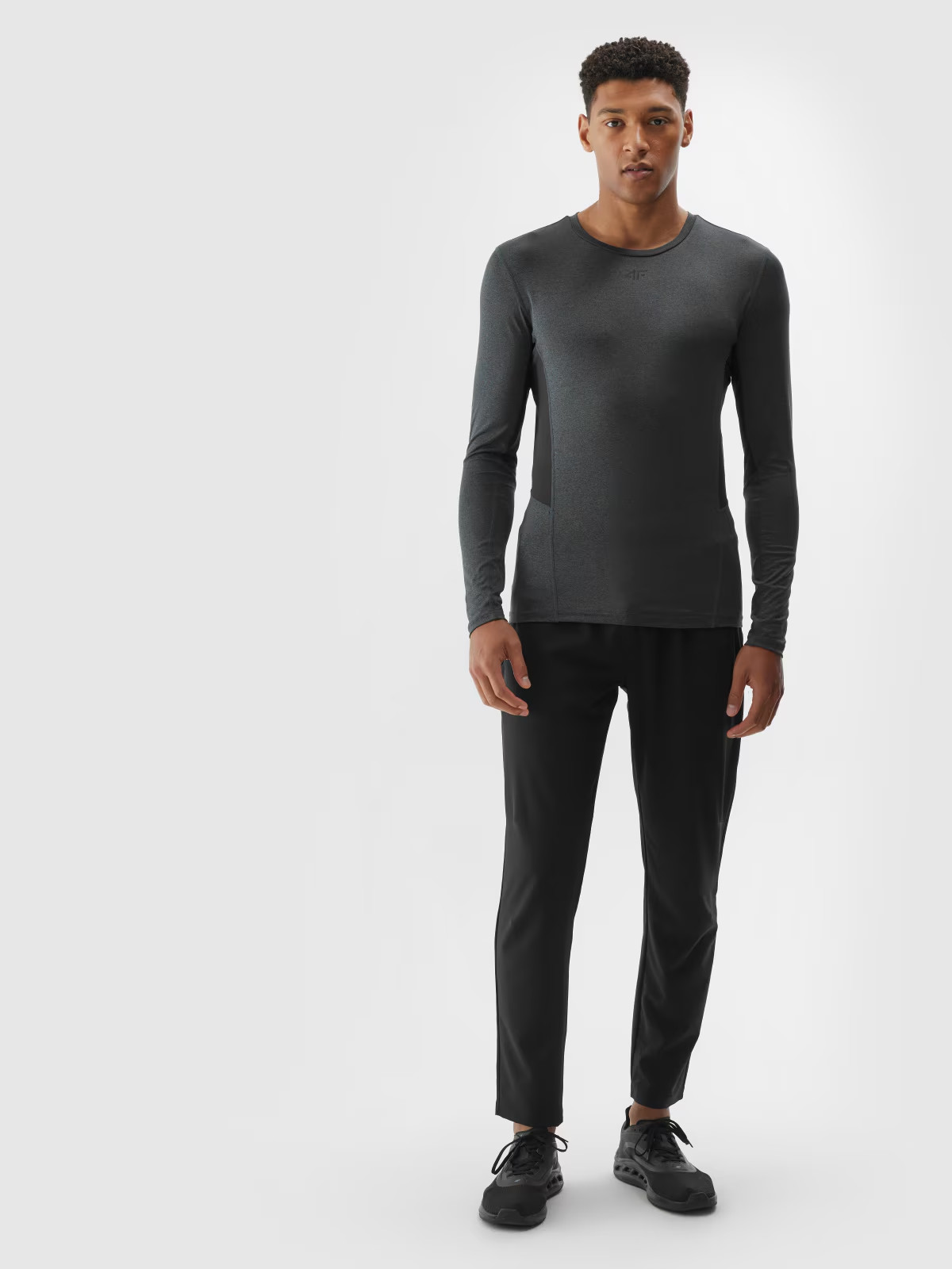 Штани спортивні Trousers Fnk M684 4FWAW24TFTRM684-20S 4F L Чорний 4FWAW24TFTRM684-20S