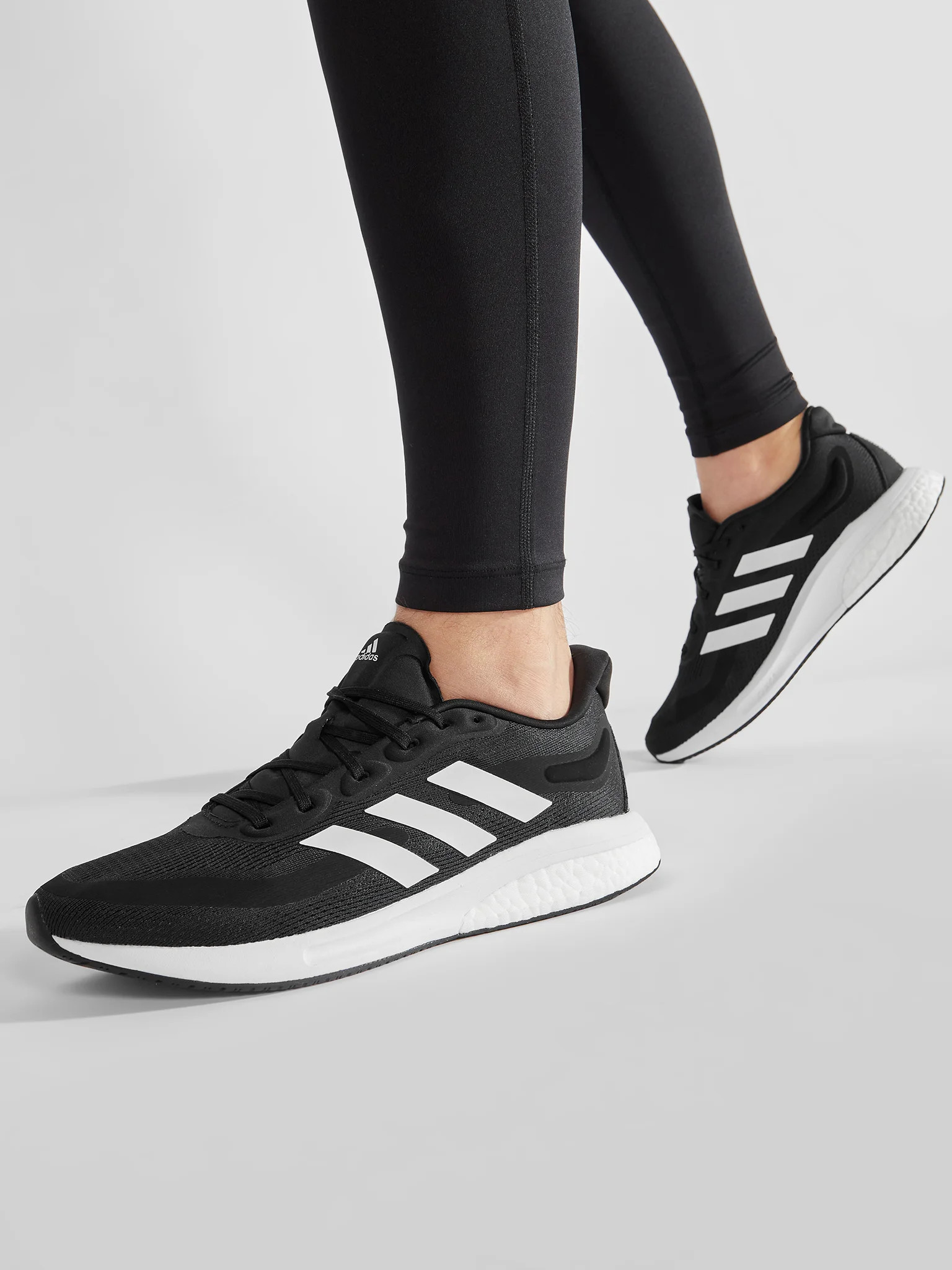 Кросівки чоловічі Adidas Supernowa M S42722