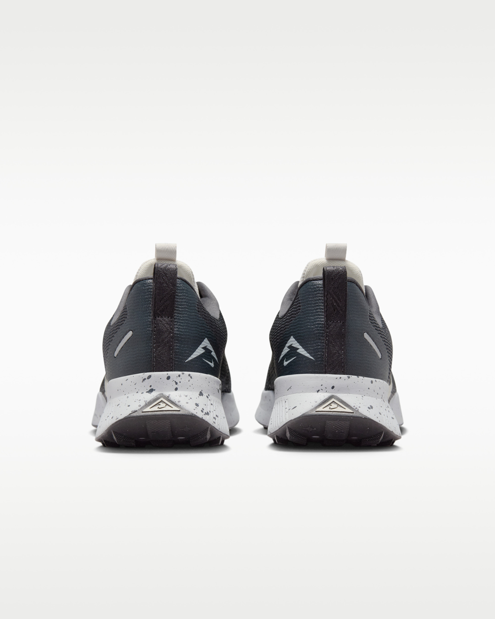 Кросівки Nike JUNIPER TRAIL 3 FQ0904-003