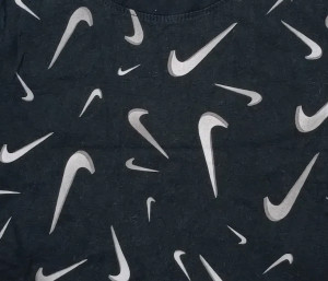 Футболка DO4639-010 Nike DO4639-010