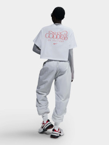 Футболка HF9500-100 Nike HF9500-100