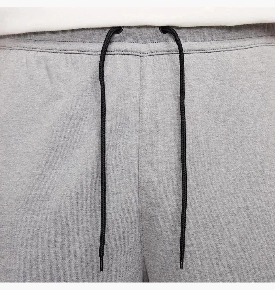 Костюм спортивний Nike Tech Essentials DD5293-002__DD5284-002