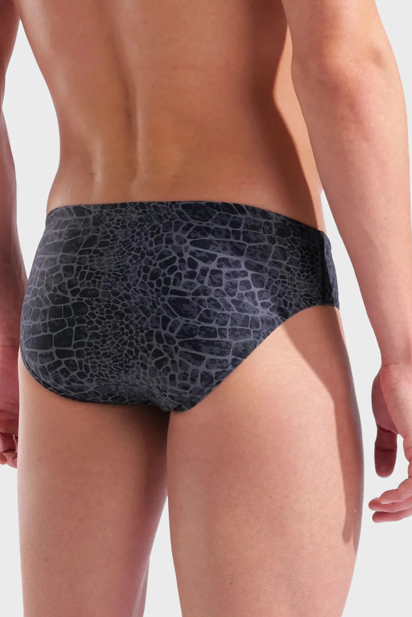 Плавки Arena SNAKESKIN SWIM BRIEFS 010162-500